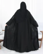 عباية شهد كريب بشك اسود باوراق شجرة