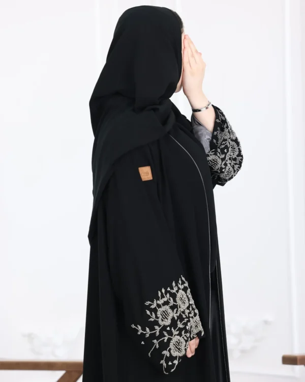 ⁦عباية أجوان بشك رمادي على اكمام⁩ - الصورة ⁦7⁩