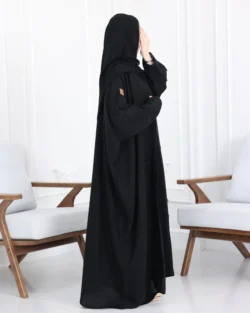 عباية بشت مزينة بدقات اري اسود