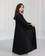 ⁦عباية بناتي مندمجة بكتان مخطط ابيض⁩ - الصورة ⁦4⁩