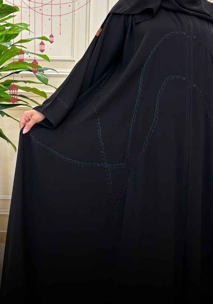 عبايات كلوش