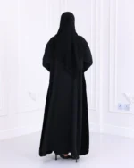 ⁦عباية كلوش مندمج من اطراف بمخمل منقش⁩ - الصورة ⁦7⁩