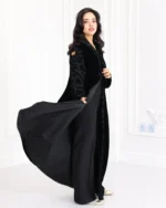 ⁦عباية قطيفة كامل باكمام منقشة بمخمل⁩ - الصورة ⁦10⁩