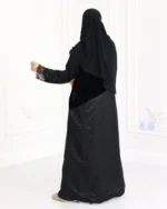 عباية مخمل مندمجة بدانتيل من اسفل عباية