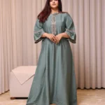 ⁦جلابية تيفاني مطرزه مخفي بذهبي⁩ - الصورة ⁦3⁩