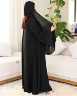 عباية قمر مطرزه بالاسود