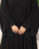 ⁦عباية قمر مطرزه بالاسود⁩ - الصورة ⁦4⁩