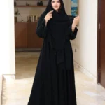 عباية كريب ملكي مطرزة بشك اسود 0889