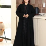 ⁦عباية بلاك مطرزة بالاسود 0901⁩ - الصورة ⁦7⁩