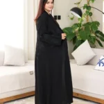 ⁦عباية كتف ورود اسود 0905⁩ - الصورة ⁦5⁩