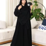 عباية جودة كريب مطرزه بشك