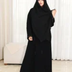 عباية سلطانة محددة بدقات اسود و ابيض